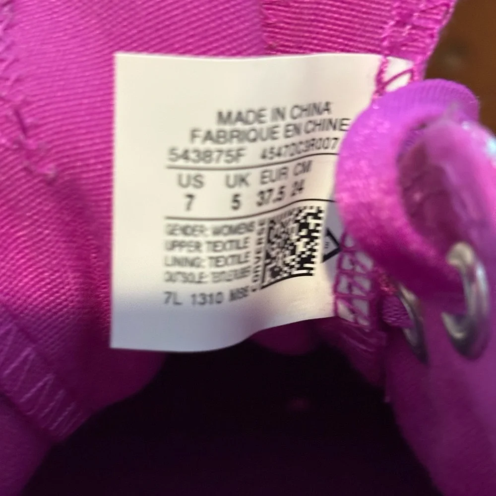 NWOT Converse Chucks Purple Magenta Dark Hot Pink Size 7 - Picture 4 of 4